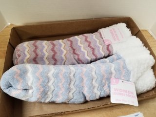 2 New pairs Women's Lounge Socks