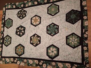 Quilted 77x58 Tablecloth 