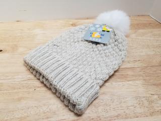 New Knitted Pom-Pom Beanie