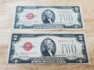 Pair of Red Seal $2 Bills