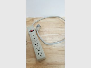 6-Outlet Power Strip