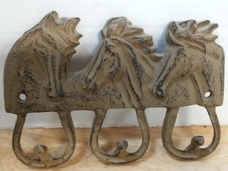 Metal Horse Head Wall Hooks, 9 in