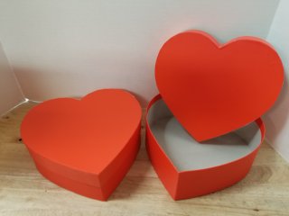 New Red Heart-Shaped Boxes, 10 in