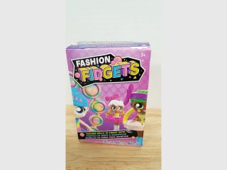 New Fashion Fidgets Doll Set
