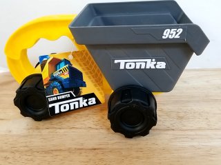 New Tonka Sand Dumper Toy