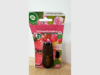 New Air Wick Essential Mist Raspberry Vanilla