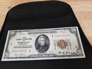 $20 Federal reserve bank Minneapolis national currency 