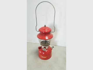 Vintage Coleman Lantern