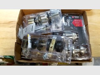 Kwikset Door Knob pieces 