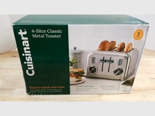 New Cuisinart 4-Slice Toaster