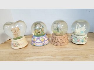 Assorted Snow Globes