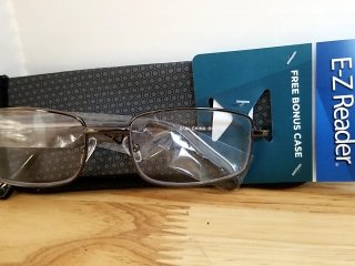 New E-Z Reader Glasses with Case +1.50