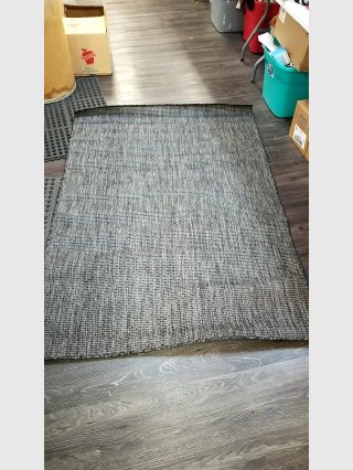 New 4x6 Unique Loom, outdoor mat, 4x6 in