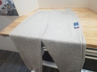 New mens Sweatpants size medium 