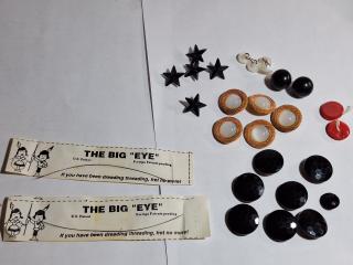 Vintage buttons and The Big Eye threading needle