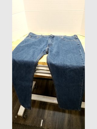New Levi 505 jeans size W42 L32