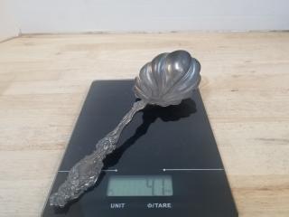 Sterling silver ladle 4.1 oz