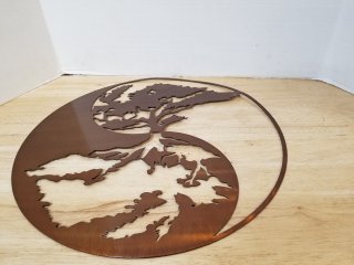 Metal decor approx 20 inches 