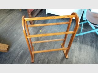 Wooden Quilt Rack, 24x32 in