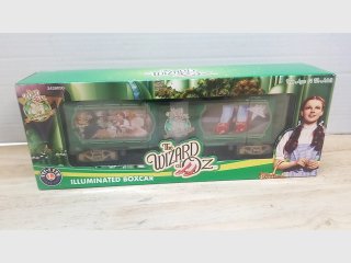 New Wizard of Oz Illuminated Boxcar