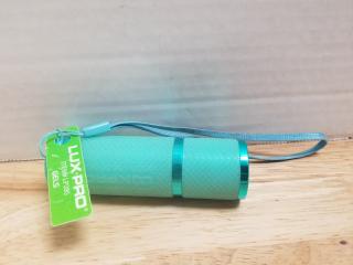 New lux pro gels flashlight approx 4 inch