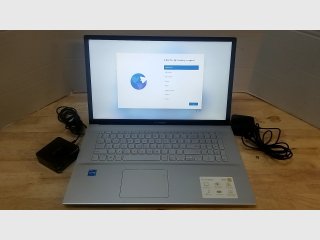 ASUS VivoBook 7 Laptop with Charger, exc working cond