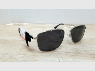 Black Metal Frame Sunglasses