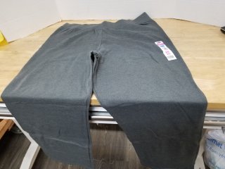 New ladies fruit of loom sweatpants size 2xl