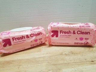 New scented baby wipes 100 in each