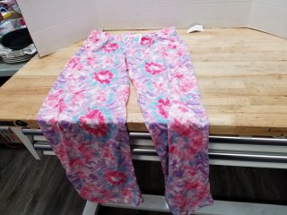 New ladies sleepwear size small 