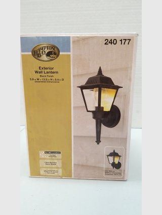 Hampton Bay Exterior Wall Lantern 240177
