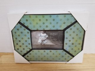 New photo frame, 6 by 4 inch 