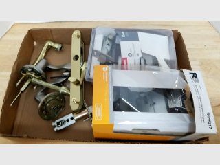 Assorted Brass Door Knobs & Hardware Lot