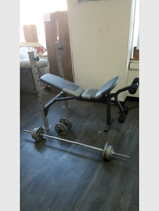 Weight Bench with Barbell Set