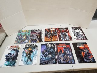 KISS psycho circus comics volumes 1-10, great condition 