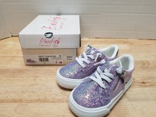 New blowfish Malibu kids shoes size 6