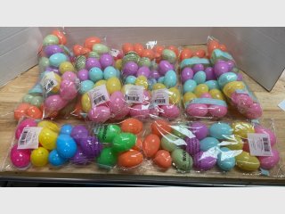 New 180 plastic Easter eggs