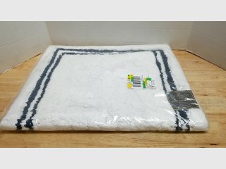 White Bath Rug with Navy Border, 34 by 21 inch