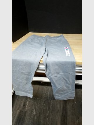 New fruit of the loom ladies Sweatpants size medium 