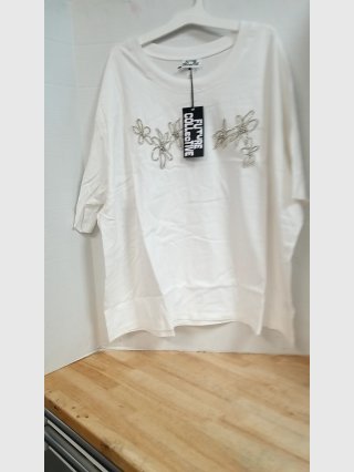 New ladies size 3X clothing