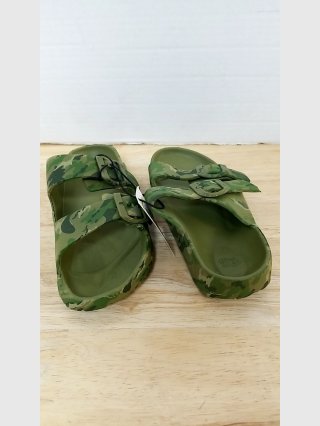 Camo Buckle Sandals boys m 13/1