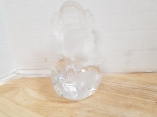 Goebel Crystal Angel on the World