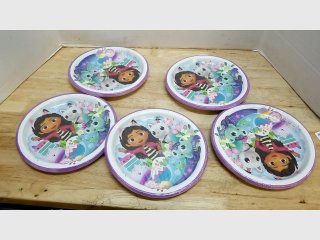 New 40 plates, 8 in