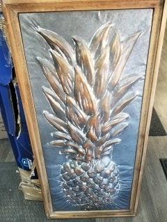 New framed metal wall decor, 20x4x42 in