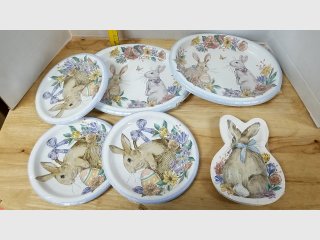 Bunny Easter Paper Plates Set