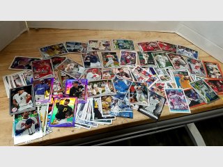 Lot of Assorted Baseball Trading Cards