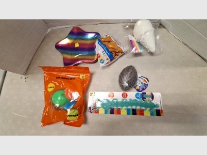 Stretchy toys and craft kit lot