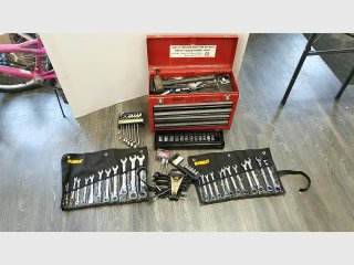 Craftsman Tool Chest with Wrenches & Tools