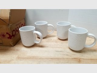 Set of 4 White Ceramic Mugs, 13 oz
