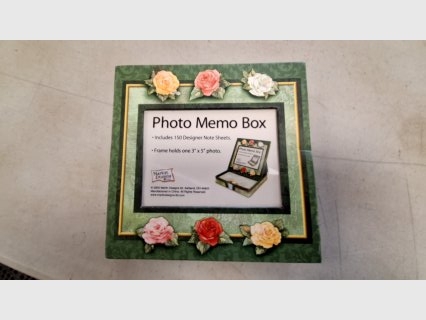 Floral Photo Memo Box Frame